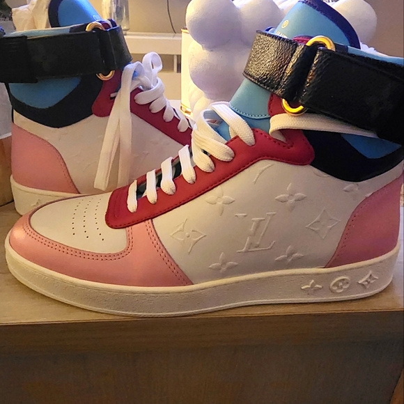 LV Louis Vuitton Boombox Sneaker.. - Picture 7 of 7